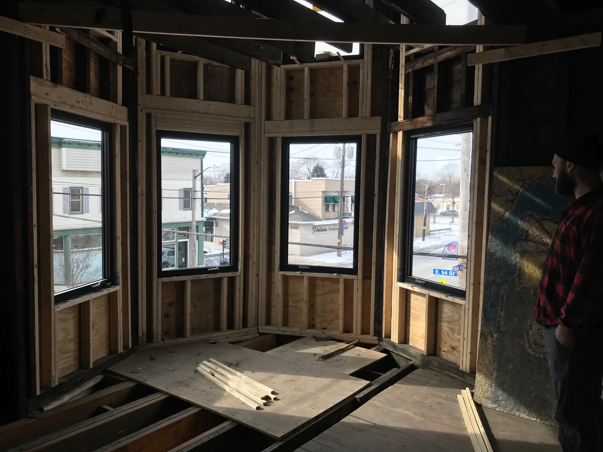 5401 Fleet framed in turret.jpg