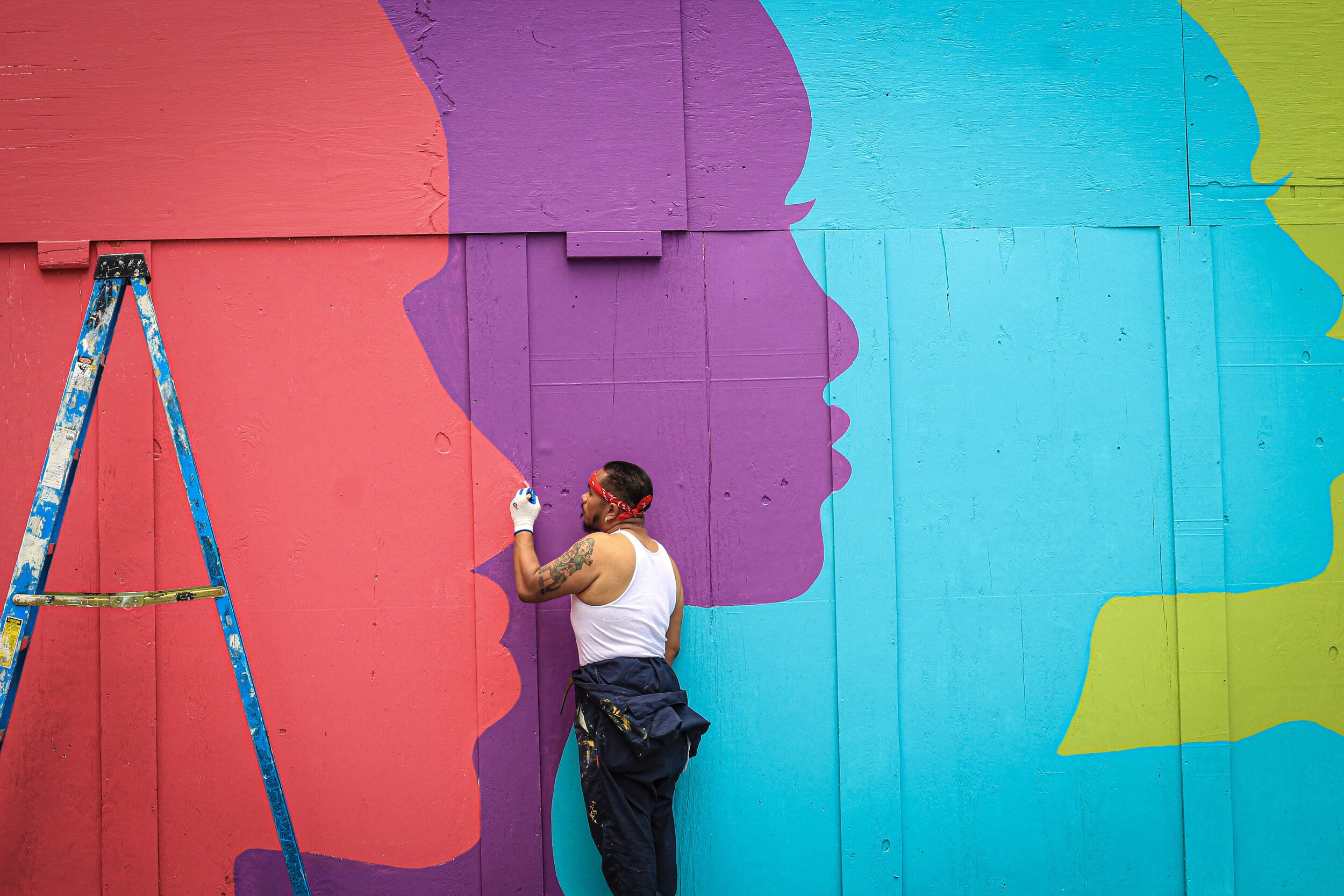 Artist Glen Infante at work in Public Square Photo courtesy: Voices of CLE