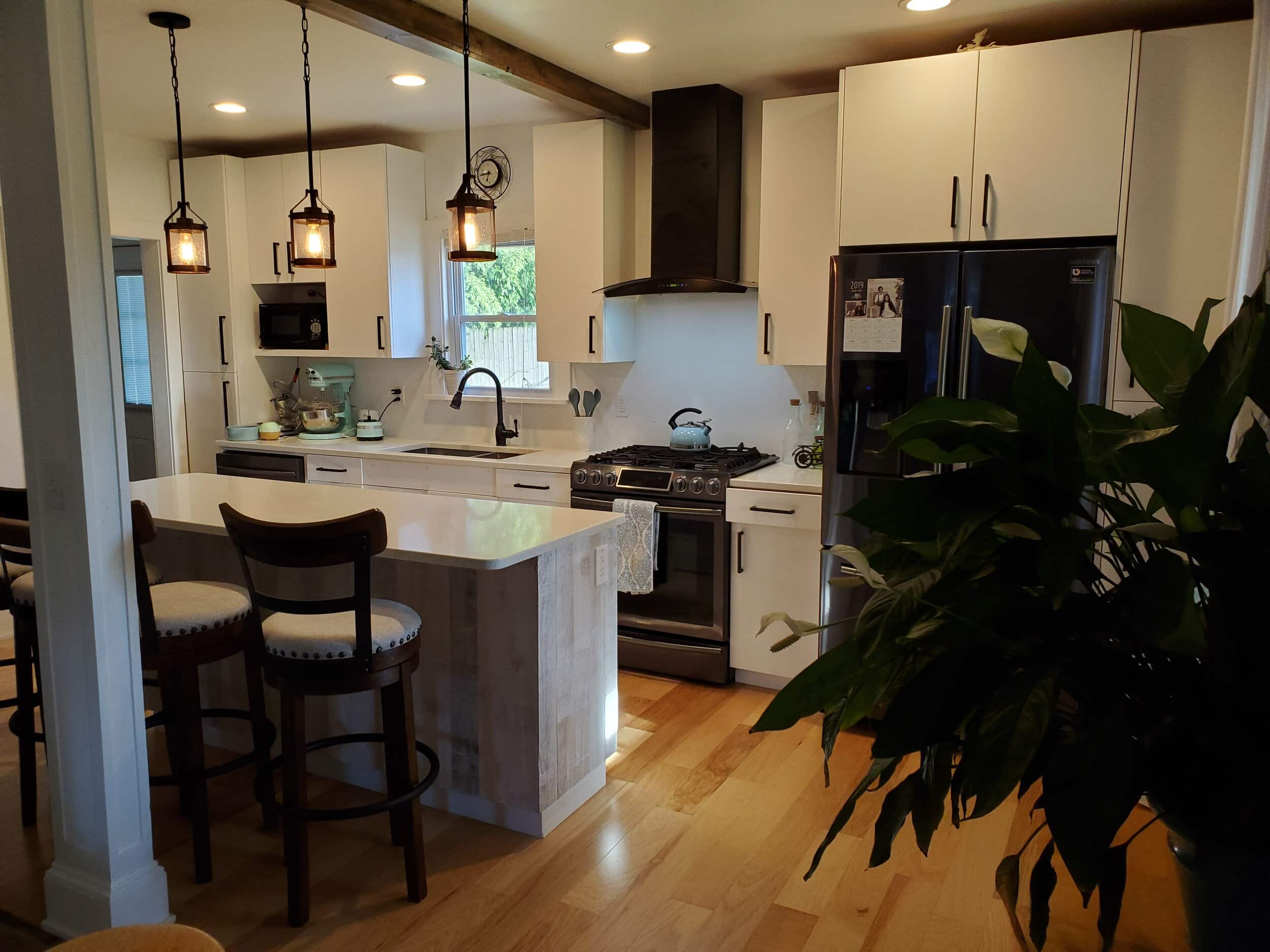  Prida Mahase’s kitchen after renovation 